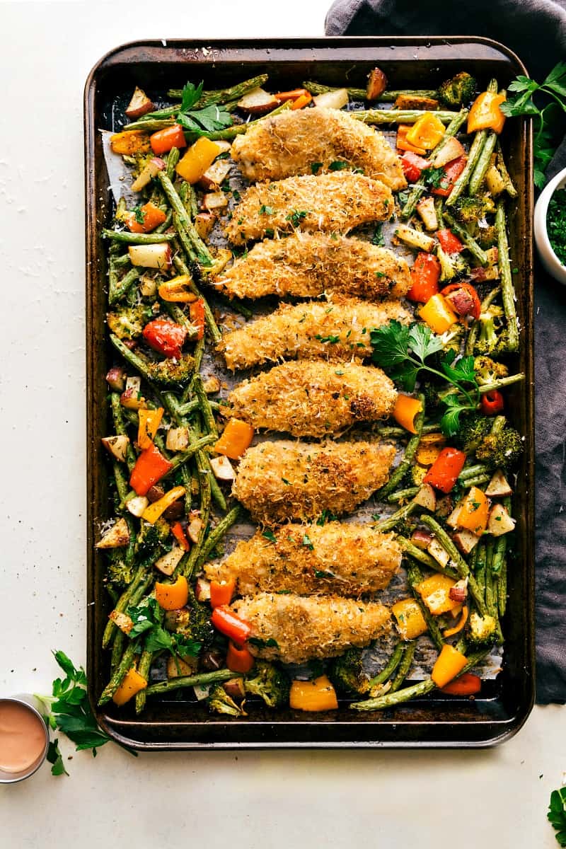 10+ Delicious Sheet Pan Chicken Dinners - Family Food on the Table