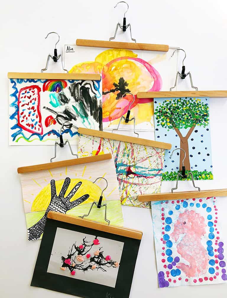 HOW TO SET UP A KIDS' ART GALLERY IN 10 MINUTES - hello, Wonderful