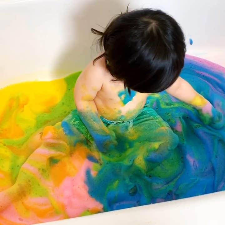 RAINBOW SOAP FOAM SENSORY PLAY - Hello, Wonderful