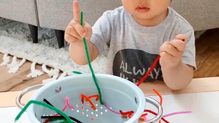 Pipe Cleaner Pull - My Bored Toddler Great fine motor activity!