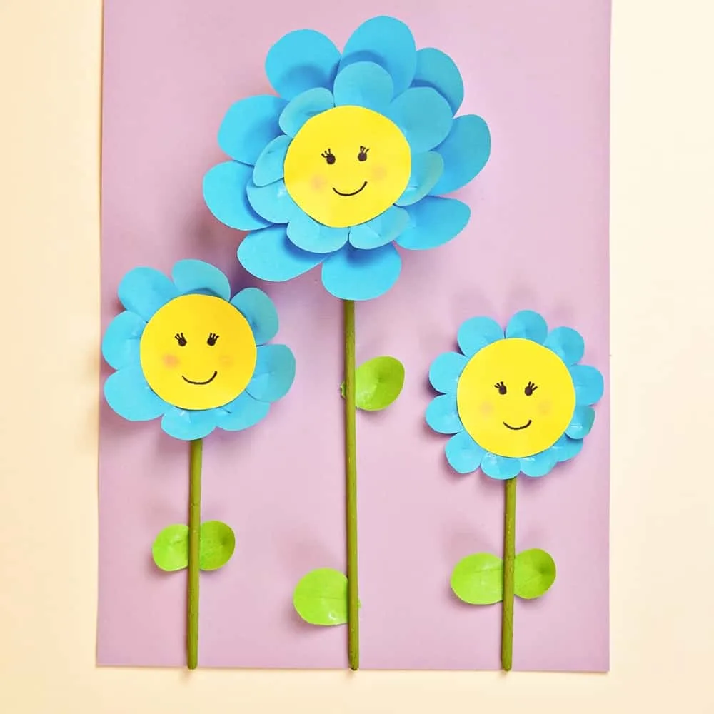 10 Construction Paper Flowers, DIY Flower Craft Ideas, DIY Projects