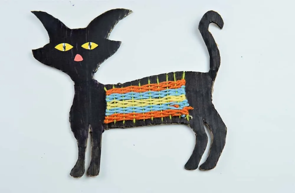 Black Cat Paper Craft - Easy Peasy and Fun