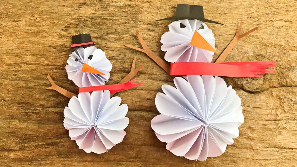 simple paper snowman craft - This crafty family