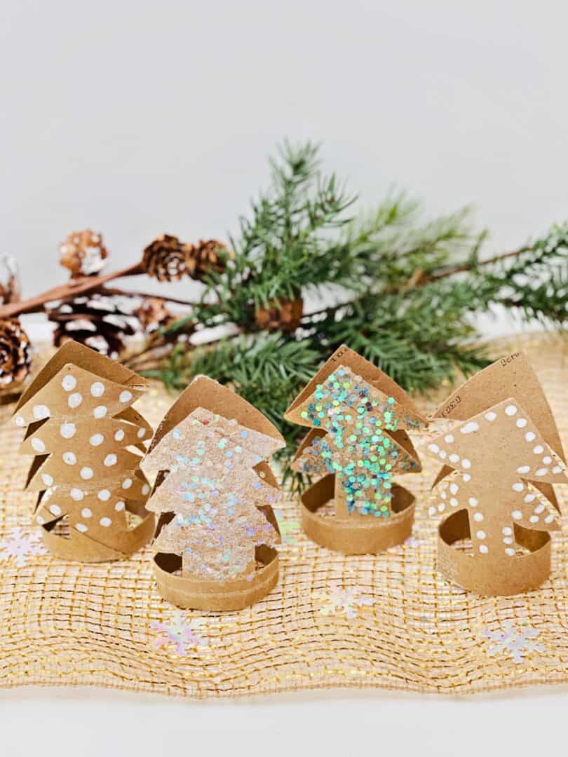 Toilet Paper Roll Christmas Trees - Cute Christmas Craft For Kids