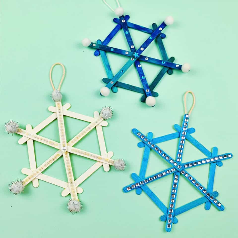 popsicle-sticks-snowflake-craft-an-easy-step-by-step-tutorial