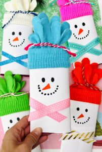 Snowman Chocolate Bars Make Cute and Easy Christmas Favors