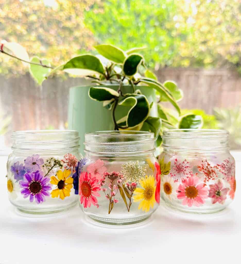 DIY Pressed Flower Jars Make a Stunning Spring Decor