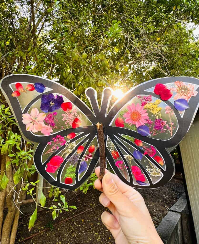 Make a Beautiful Pressed Flower Butterfly Craft