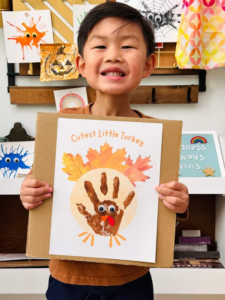 This Turkey Handprint Art Is A Cute Thanksgiving Craft For Kids