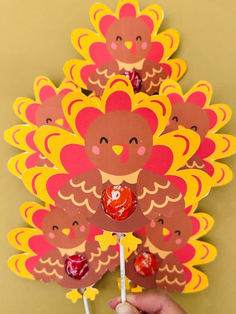 Turkey Lollipops - Cute Thanksiving Treat With Printable