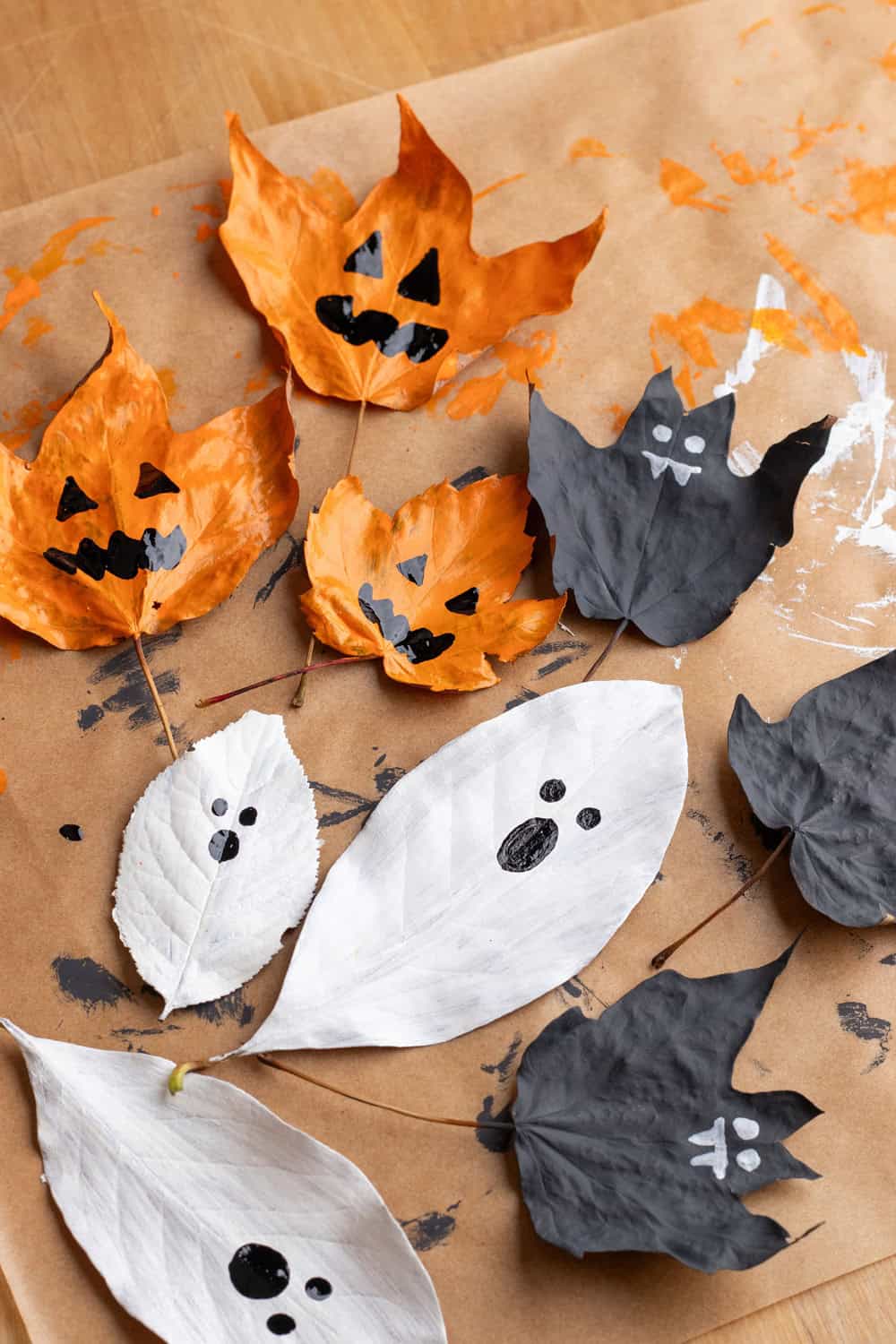 Halloweeen Leaf Craft