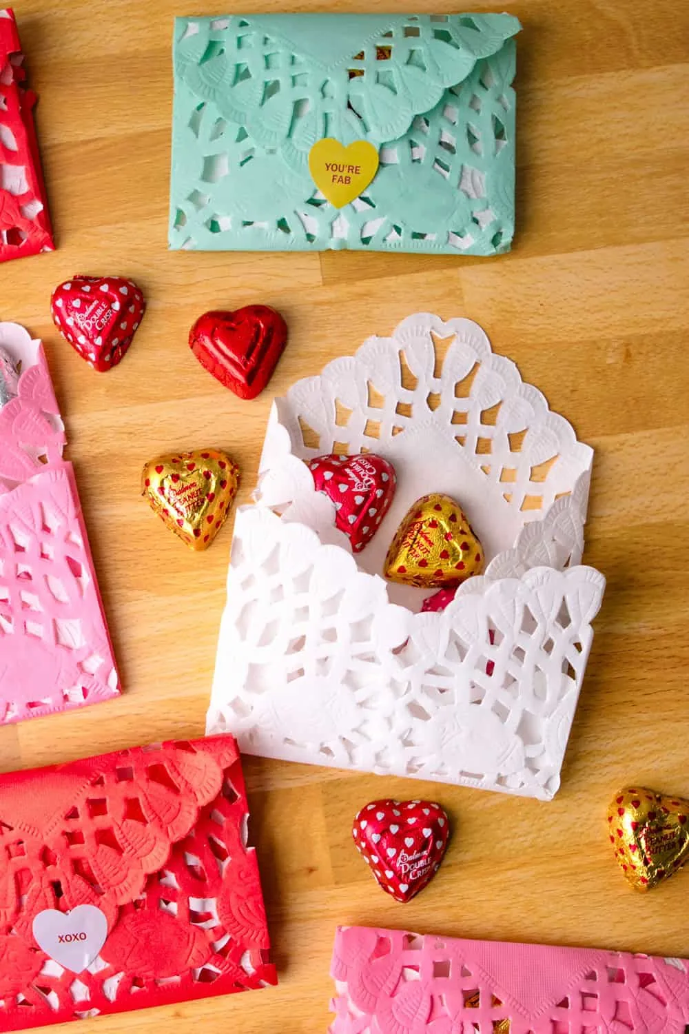 Doily Heart Envelopes - Cute Valentine Craft 